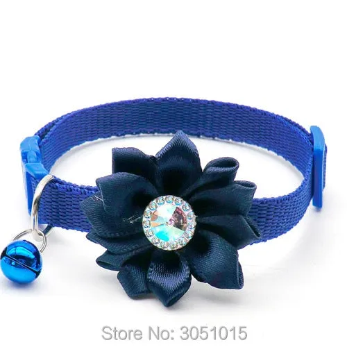 Adjustable Flower Dog Collar with Bell