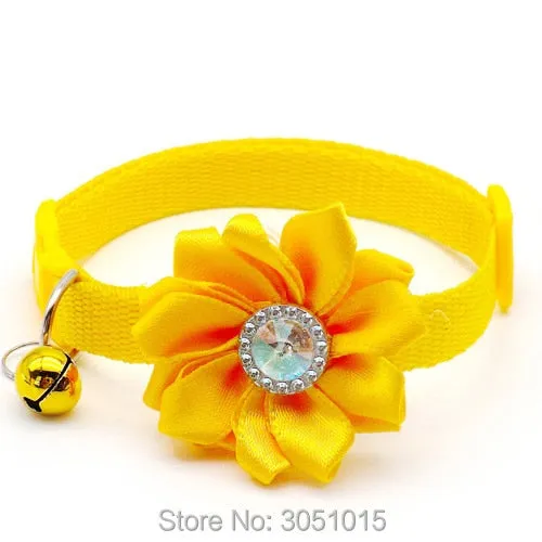 Adjustable Flower Dog Collar with Bell